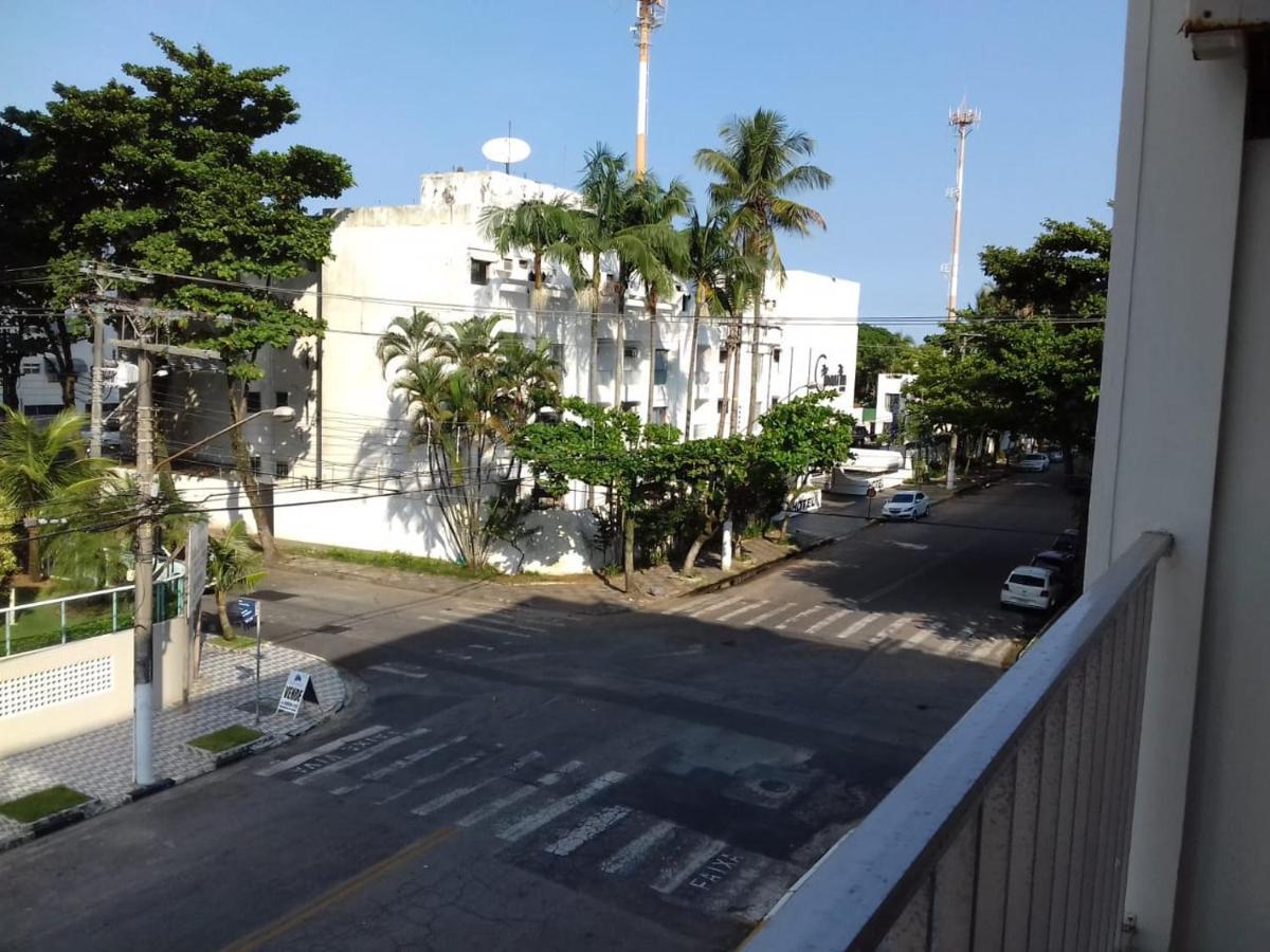 A 250M Da Praia Da Enseada 과루자 외부 사진